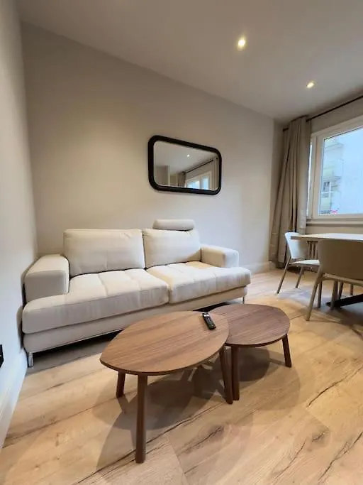 Ferienwohnung Joli 4 Pieces Lyon Tete D'Or